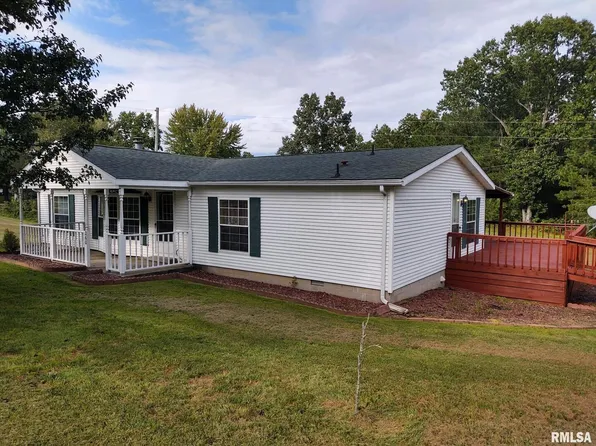 260 Fawn Dr, Goreville, IL 62939