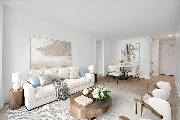 Rented by Greystar | media 2