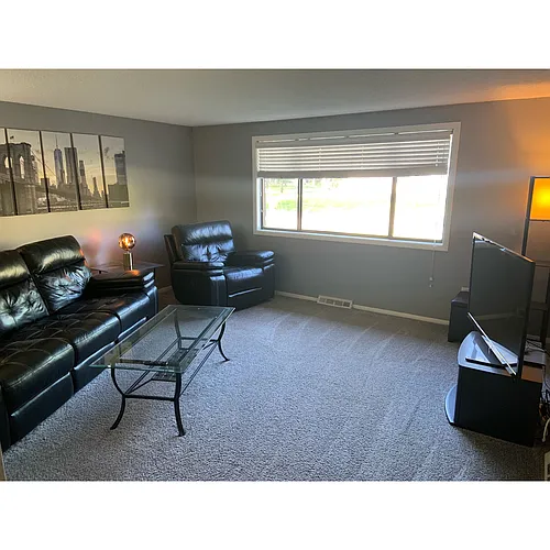 226 Vine Ln Photo 1