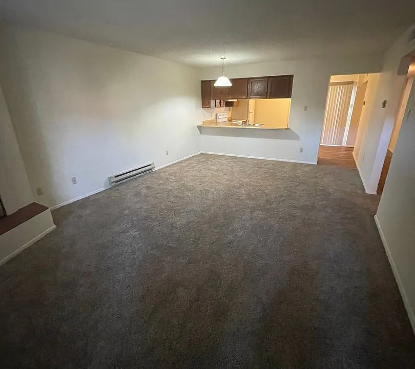 1345 Branson Ave #3D