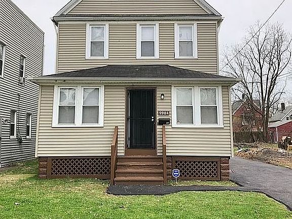 2nd image of 9904 Aetna Rd