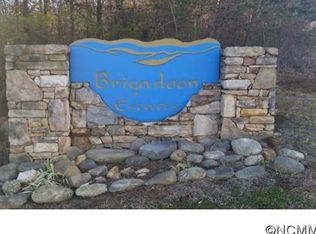 231 Macduff Ln, Weaverville, NC 28787