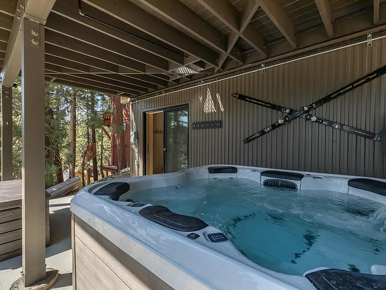 428 Ridgecrest Dr — Photo 16