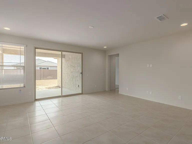 25417 S 229th Pl — Photo 7