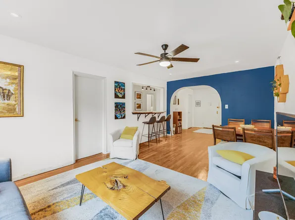 2860 Bailey Avenue image 6 of 19