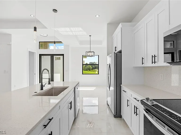 760 Festival Ave S — Photo 25