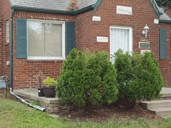 16544 Snowden St, Detroit, MI 48235