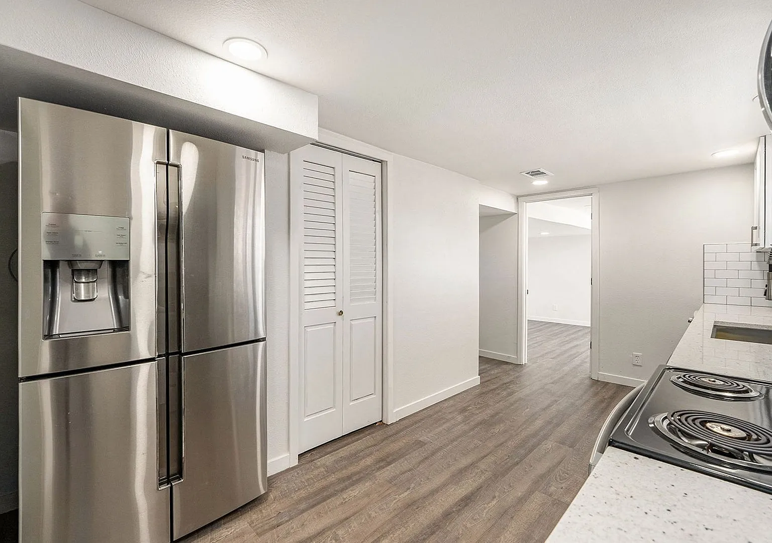 2 Bedroom 2 Bathroom Lower Unit in Wheat Ridge — Photo 3