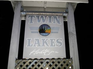 78 Twin Lakes Dr #78, Halifax, MA 02338