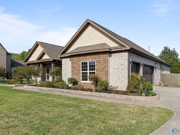 2715 Natures Trl SE, Owens Cross Roads, AL 35763