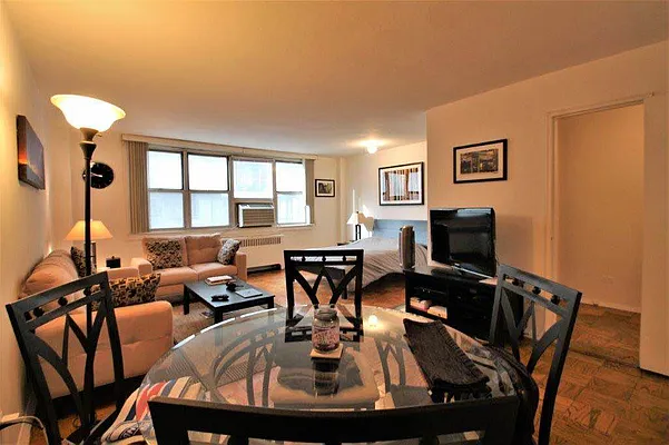 Rented by Metropolitan Property Group | media 24