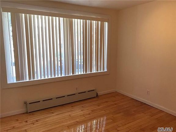 4th image of 16126 84th Avenue # Fl 1ST