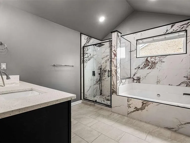 684 Armitage Way — Photo 22