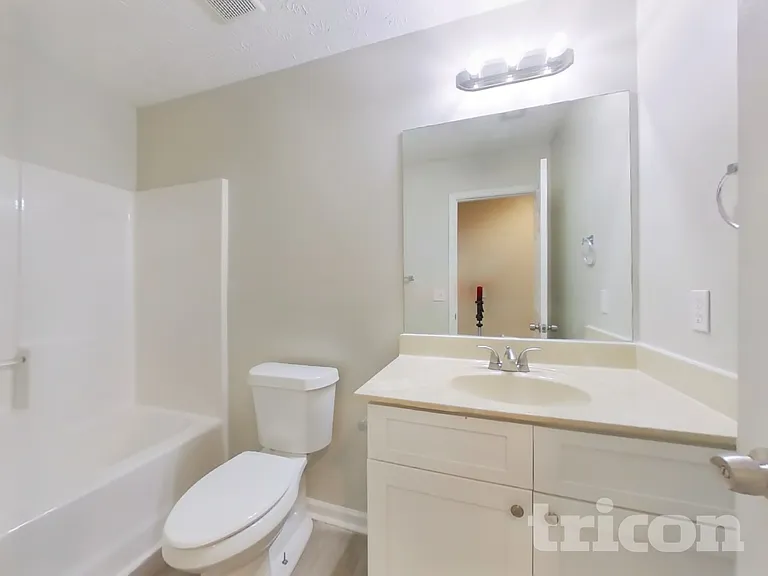 5316 Paddington Ln — Photo 17