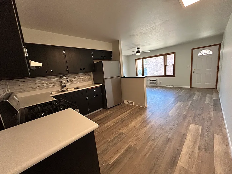 5821 Garrett Ln #3 — Photo 3