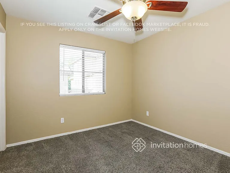 451 S Hawes Rd #13 — Photo 14