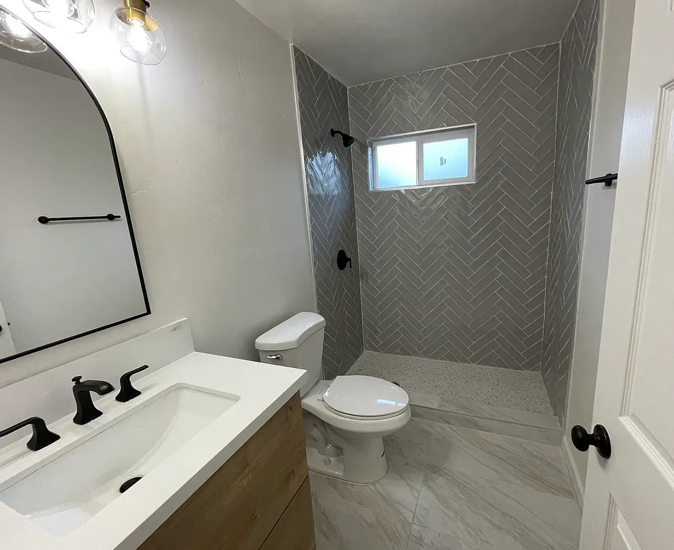 5519-5525 Mary Lane Dr — Photo 4