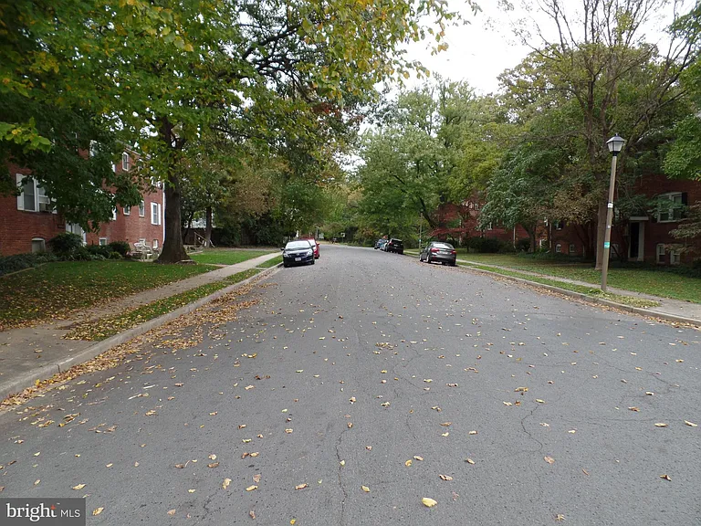 1400 N Kenilworth St #4 — Photo 28