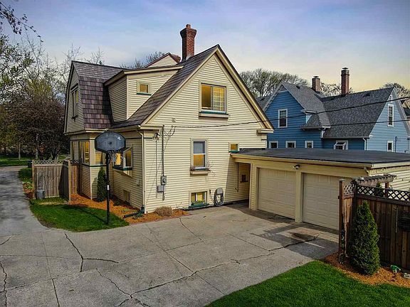2 Car Garage
