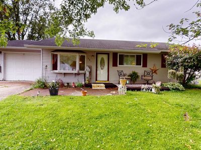 281 Orchard Ln, Upland, IN, 46989