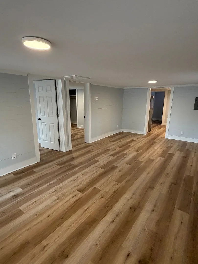 508 Mottweiler St — Photo 3