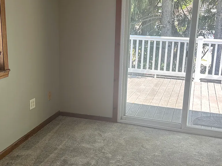 825 Payne Ave #B — Photo 9