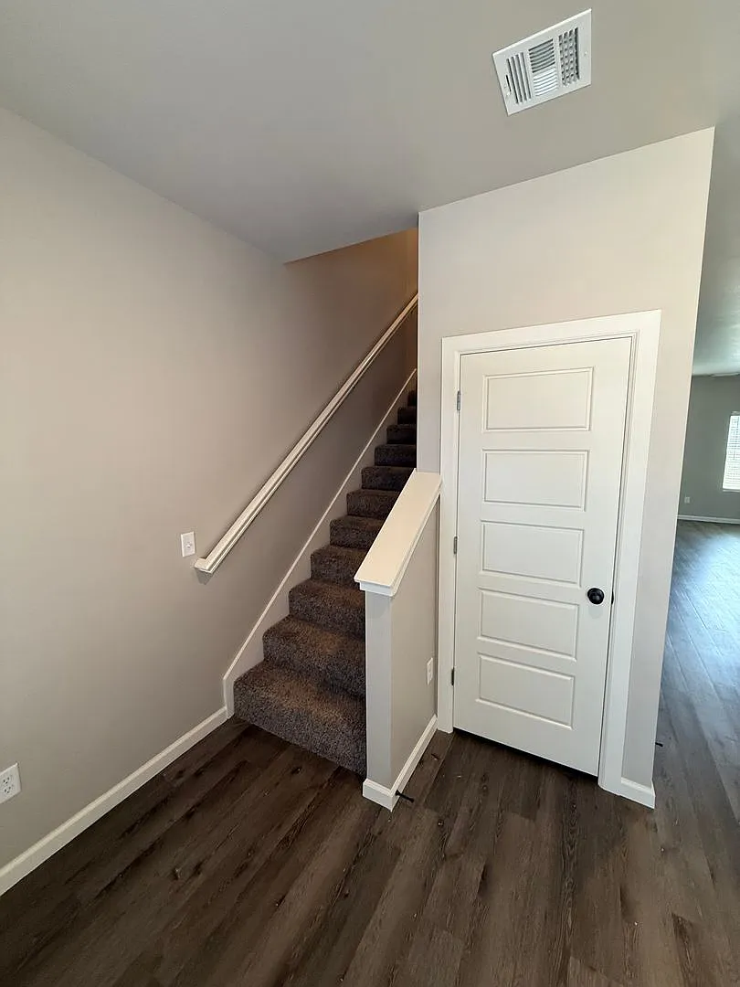 7703 Owen Lane - Pennbrooke — Photo 3