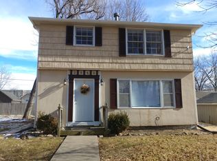 2944 SE Illinois Ave #2, Topeka, KS 66605