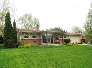 3201 Meadowcrest Dr, Anderson, IN 46011