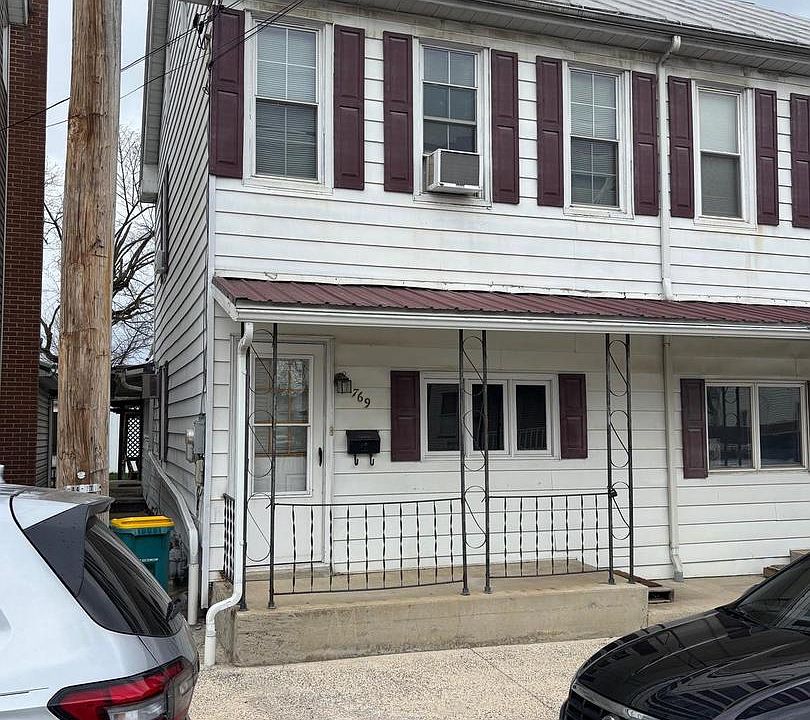 1st image of 769 Fairground Ave