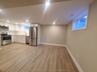 10 Sherwood Rise #BASEMENT, Hamilton, ON L8T1N8