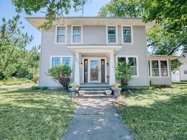 503 S Adams St, Nevada, MO 64772