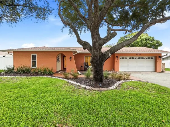 8805 KENWOOD ROAD, SEMINOLE, FL 33777