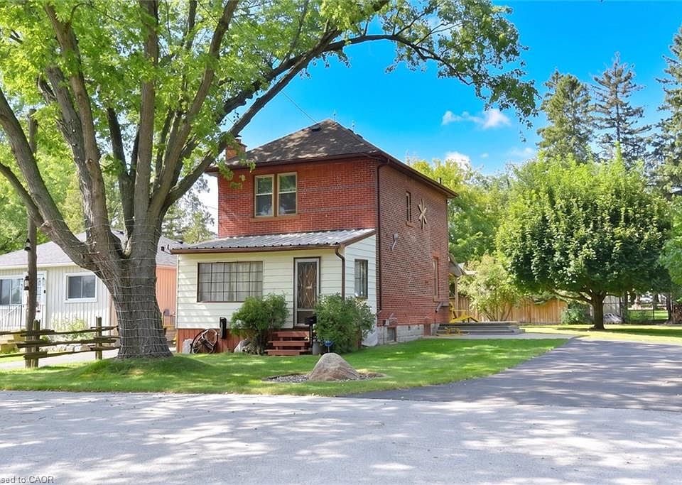 1st image of 781 Oakdale Ave