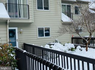 20 Ridge Ct, Basye, VA 22810