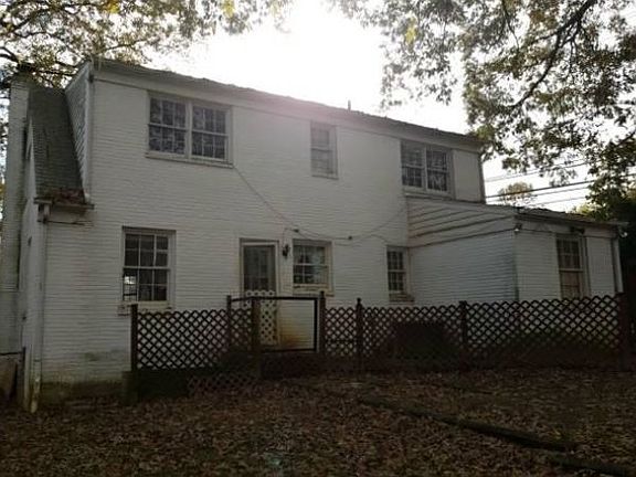 2nd image of 5311 Roosevelt St
