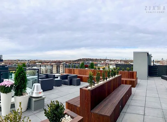 Rented by Zjama Realty Corp | media 3