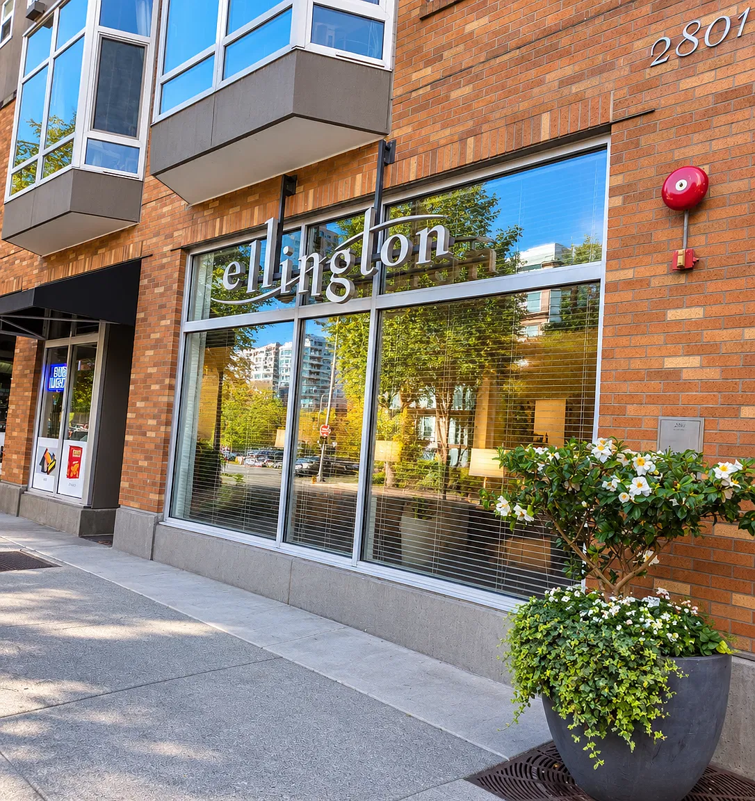 2 bed, 1155 sqft, $3,725 — Photo 1