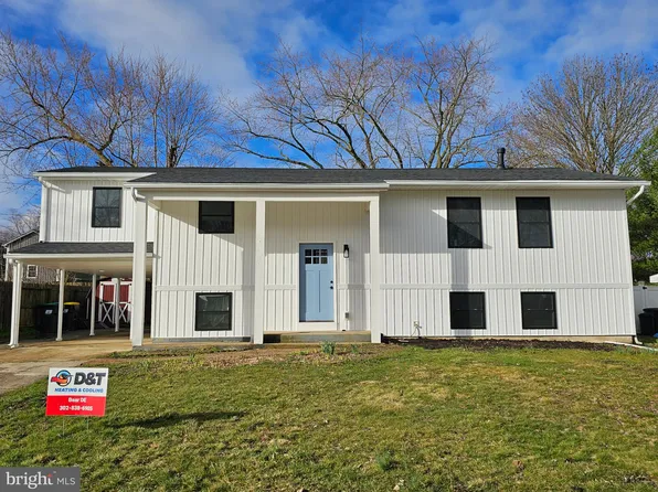 122 E Rutherford Dr, Newark, DE 19713