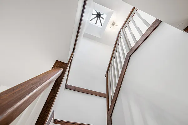 Sold by Bedford Brownstone Realty | media 32