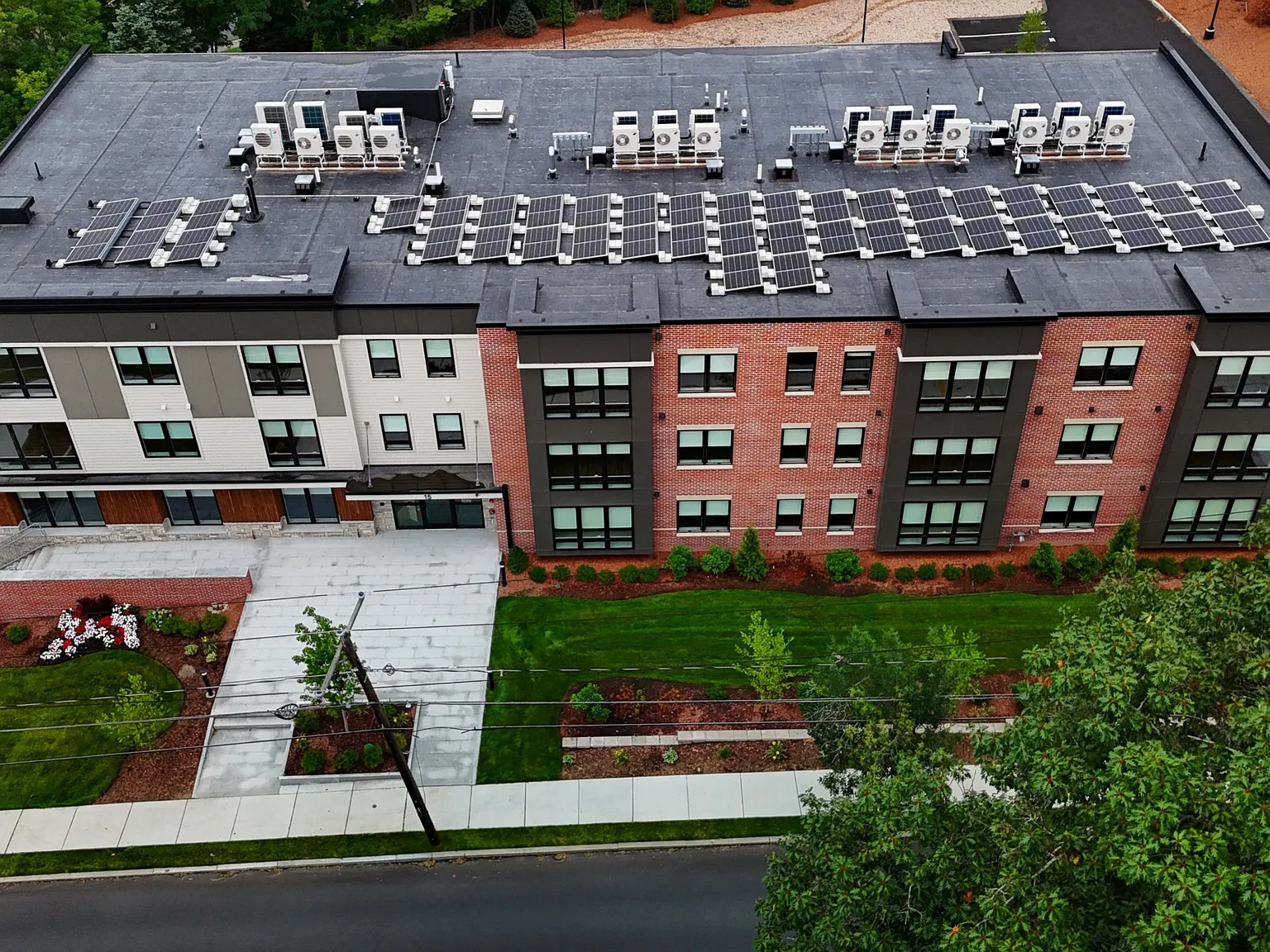 CityLine Apartments — Photo 2