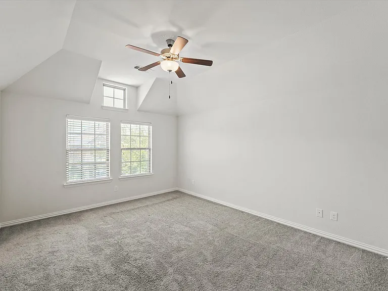 2317 Cortellia St — Photo 12