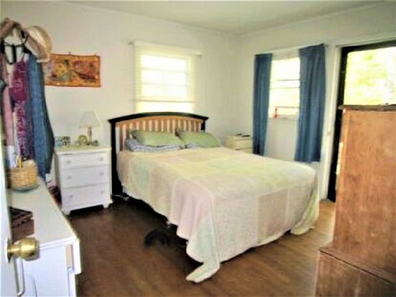 5th image of 27 Overlook Ln