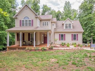 1618 Olmstead Dr, Powhatan, VA 23139