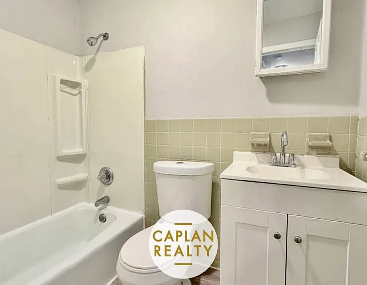 435 Orchard St #3C — Photo 13
