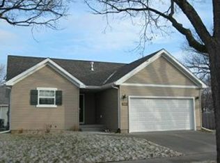 1205 3rd St SW, Cedar Rapids, IA 52404