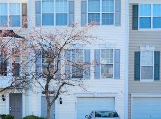 8541 Gateway Rd, Breinigsville, PA 18031