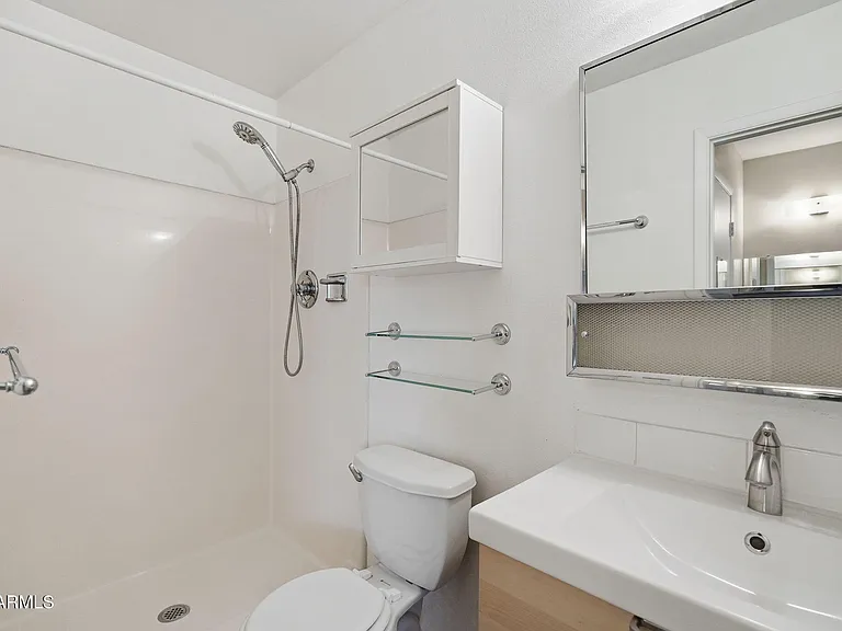 3937 S Mill Ave — Photo 28