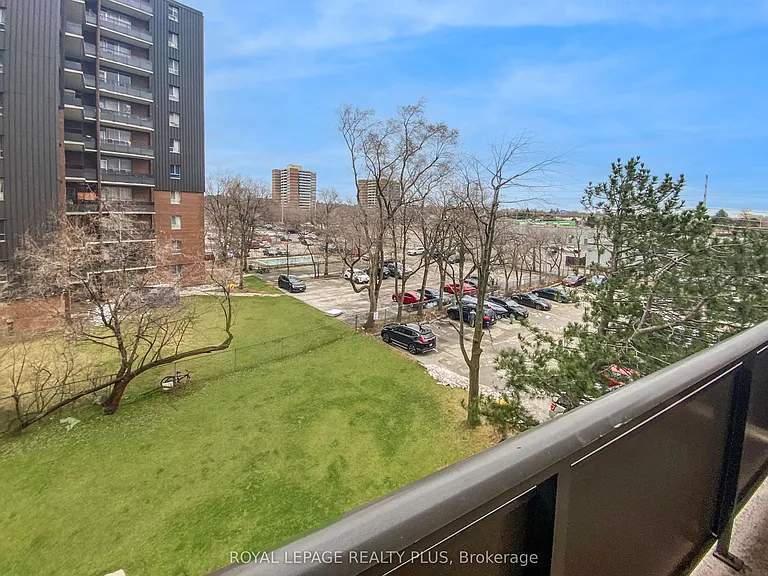 3065 Queen Frederica Dr #402 — Photo 2