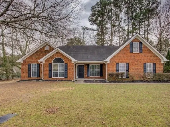 9528 Margaret Ln, Jonesboro, GA 30238